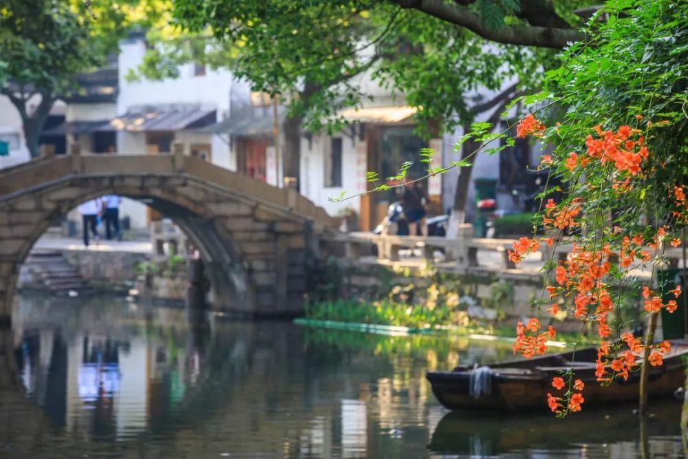 青藏高原河谷农业影响因素光照还是热量且两者有什么